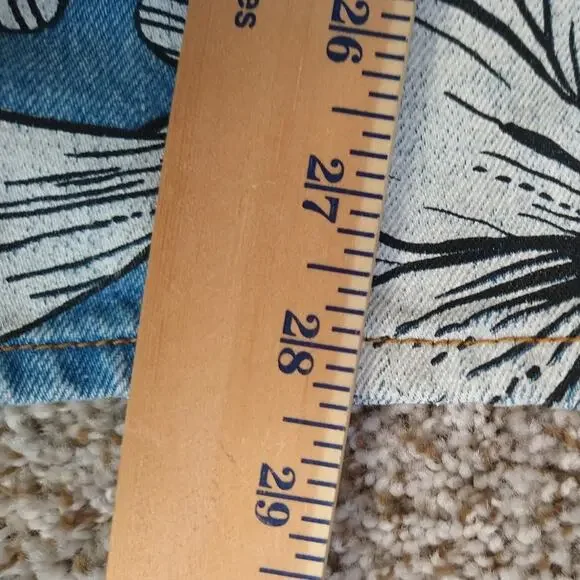 Levi's x Farm Rio Ribcage Cropped Jeans Women's 24 High Rise Denim - Picture 10 of 15